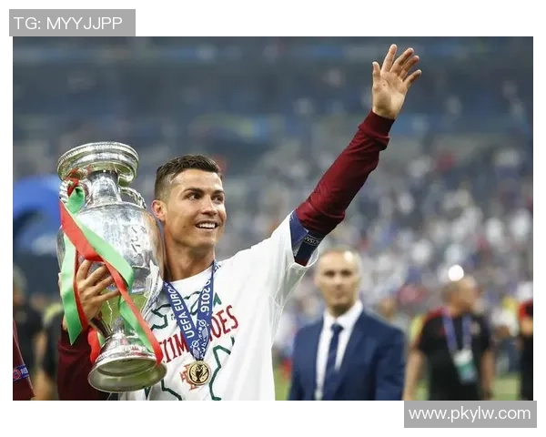 2025年足球球星世界排名揭晓 梅西与C罗是否仍占据榜单前列 2025年足球球星世界排名揭晓 梅西与C罗是否仍占据榜单前列