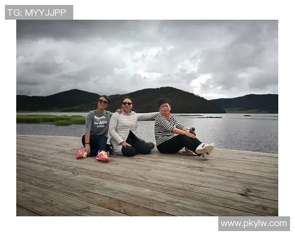 37号球星的足球传奇之路从青涩到辉煌的成长轨迹与突破性成就 37号球星的足球传奇之路从青涩到辉煌的成长轨迹与突破性成就