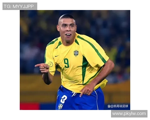 世界足球历史上最伟大的50位球星及其传奇时刻揭秘